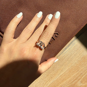 April Toi et Moi Ring
