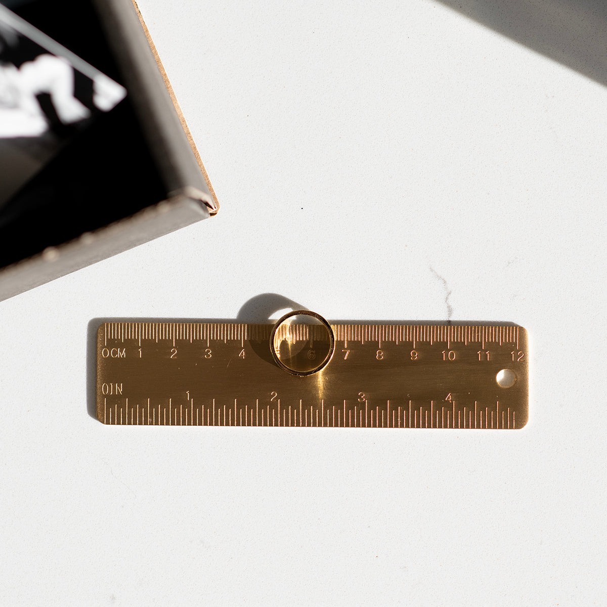 Stress-Free Proposals: The Ultimate Engagement Ring Sizer Tool