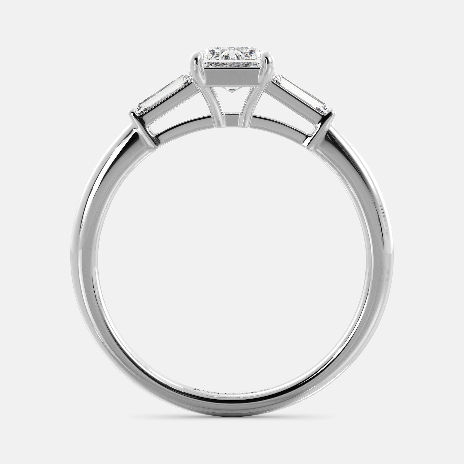 Solitaire with baguette side stones top